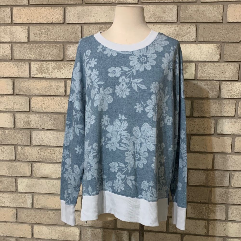 3for$20 sweater shirt xxl